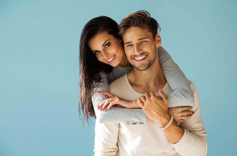 Can You Take Out Invisalign for a Night Out? Tips Inside